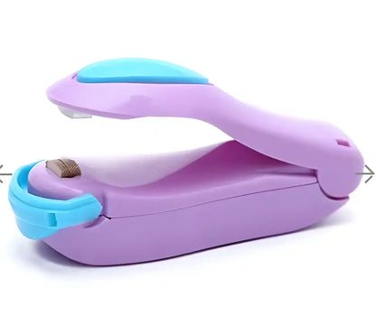 Hand Held Plastic Mini Heat Sealing Machine – Portable Bag Sealer for Food Storage & Snacks (Pack of 2)